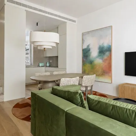 Luxury 1-bedroom Townhouse In Principe Real Hébergement de vacances Lisboa